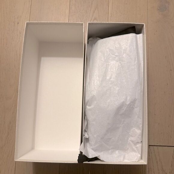 D&G Rubber Slides With DG logo Worn Once Size 36 (Women’s 6) Retail $380 - Picture 14 of 15